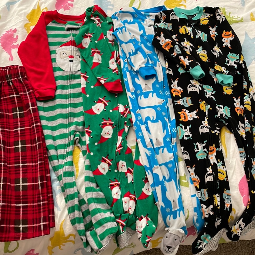 Boys Winter Footie PJ Bundle 4T